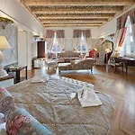 The Bonerowski Palace Boutique 5* クラクフ