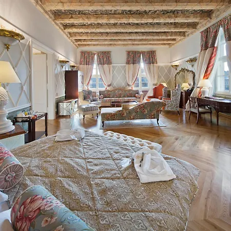 The Bonerowski Palace Boutique 5* Cracóvia