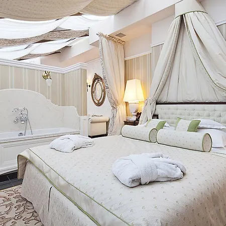 The Bonerowski Palace Boutique كراكوفيا