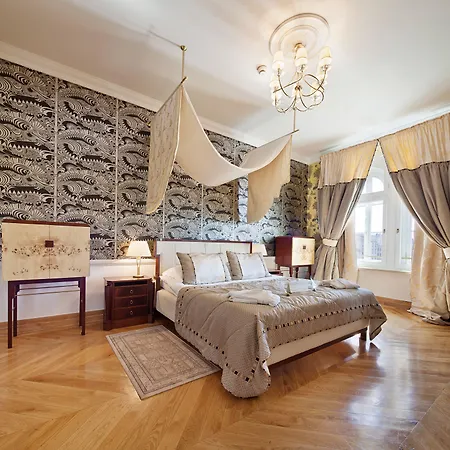 The Bonerowski Palace Boutique فندق كراكوفيا
