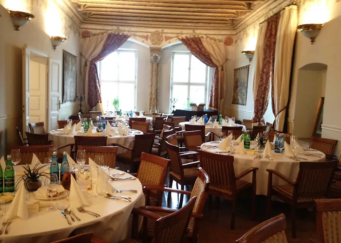 The Bonerowski Palace Boutique 5*