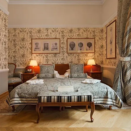 Отель The Bonerowski Palace Boutique