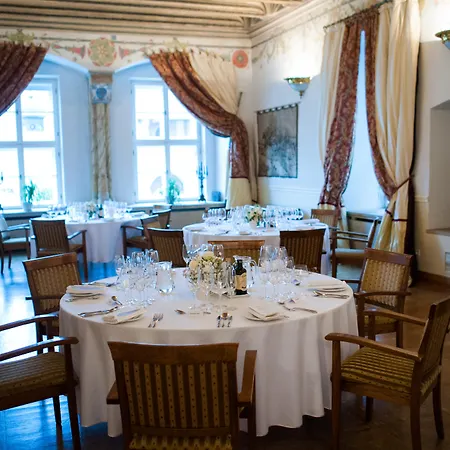 The Bonerowski Palace Boutique Отель