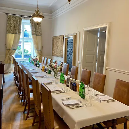 The Bonerowski Palace Boutique Отель