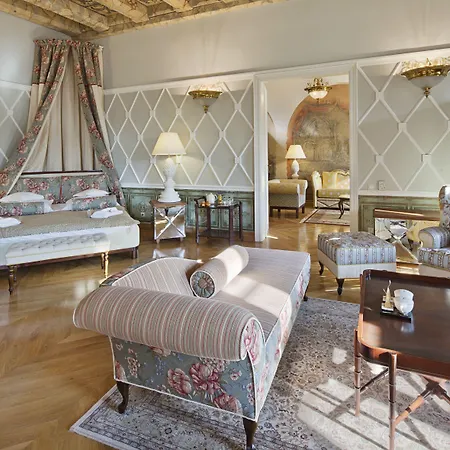 Отель The Bonerowski Palace Boutique Краков