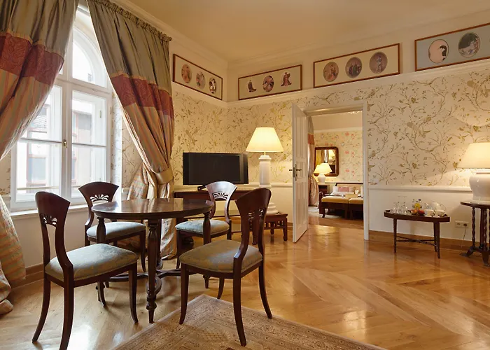 Otel The Bonerowski Palace Boutique